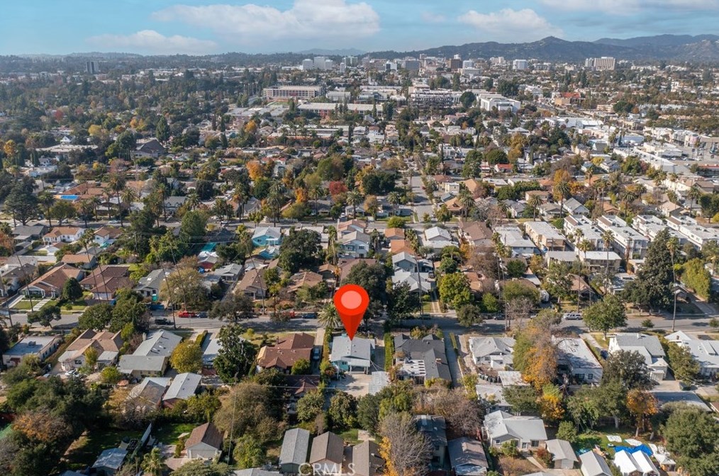 124 Berkeley Ave, Pasadena CA 91107-3548 exterior