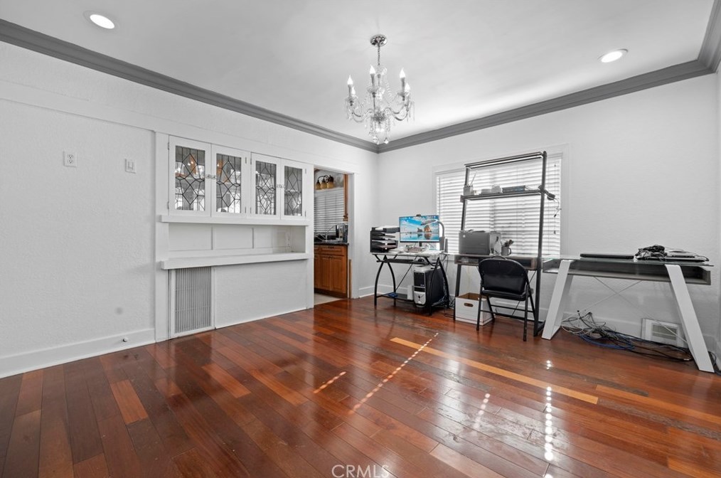 124 Berkeley Ave, Pasadena CA 91107-3548 exterior