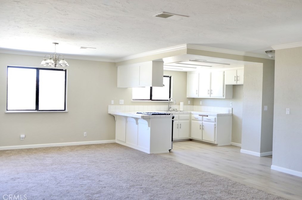 19030 Sheffield St, Hesperia CA  92345-6754 exterior