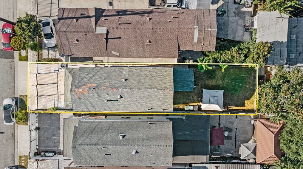 13214 Main St, Los Angeles CA  90061-2054 exterior