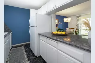 635 S Prospect Avenue #103, Redondo Beach, CA 90277 - Photo 7