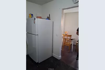 270 E Heath Lane, Long Beach, CA 90805 - Photo 9