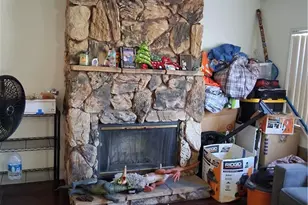 270 E Heath Ln, Long Beach, CA 90805 - Photo 5