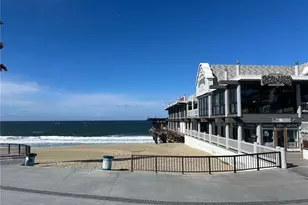 650 The Village, Redondo Beach, CA 90277 - Photo 27