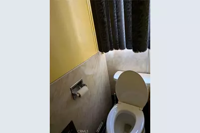 203 W 77th St Street, Los Angeles, CA 90003 - Photo 23