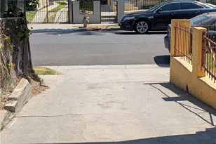 203 W 77th St St, Los Angeles, CA 90003 - Photo 5