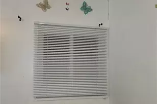 10038 S St Andrews, Los Angeles, CA 90047 - Photo 17