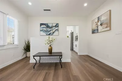 1550 W 70th St, Los Angeles, CA 90047 - Photo 9