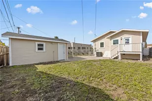 1550 W 70th St, Los Angeles, CA 90047 - Photo 33