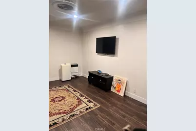 1205 W 57th, Los Angeles, CA 90037 - Photo 17