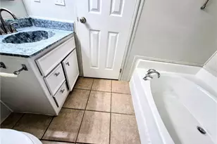 4040 Piedmont Dr, Highland, CA 92346 - Photo 33