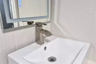 8819 Park St, Bellflower, CA 90706 - Photo 23