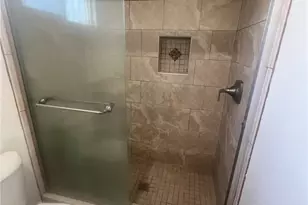 2000 W 54th, Los Angeles, CA 90062 - Photo 35