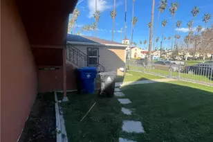 2000 W 54th, Los Angeles, CA 90062 - Photo 47