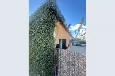 2000 W 54th, Los Angeles, CA 90062 - Photo 49