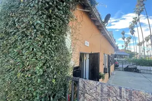 2000 W 54th, Los Angeles, CA 90062 - Photo 49