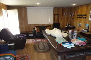 1558 W 123rd, Los Angeles, CA 90047 - Photo 13