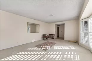 10524 S 8th Pl, Inglewood, CA 90303 - Photo 9