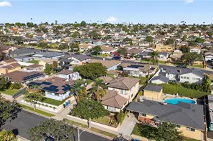 10524 S 8th Pl, Inglewood, CA 90303 - Photo 7