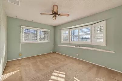 10524 S 8th Place, Inglewood, CA 90303 - Photo 21