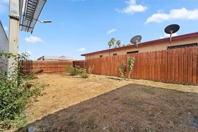 796 N Mount Vernon, San Bernardino, CA 92411 - Photo 23