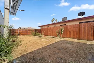 796 N Mount Vernon, San Bernardino, CA 92411 - Photo 23