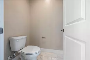 25251 Golden Maple, Canyon Country, CA 91387 - Photo 31