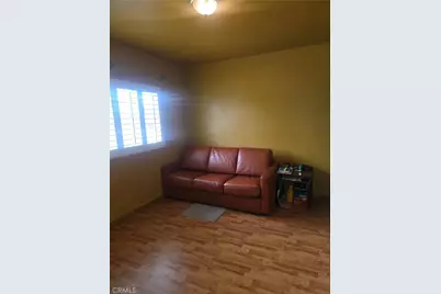 1901 W 77th, Los Angeles, CA 90047 - Photo 5