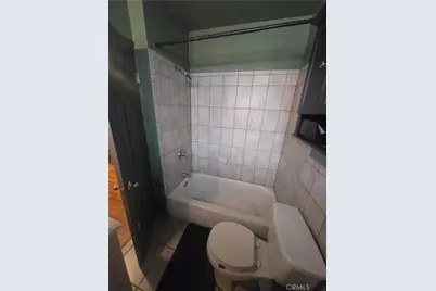 1901 W 77th, Los Angeles, CA 90047 - Photo 9