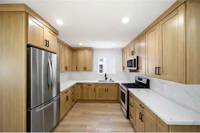 1106 W 74th Street, Los Angeles, CA 90044 - Photo 5