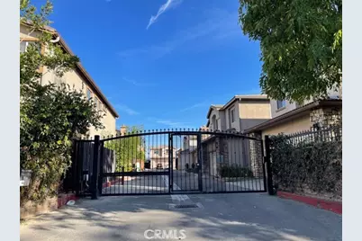 8541 Thunderbird, North Hills, CA 91343 - Photo 7