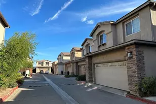 8541 Thunderbird, North Hills, CA 91343 - Photo 3