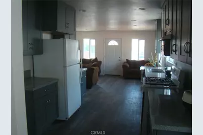 10622 Anzac, Los Angeles, CA 90002 - Photo 3