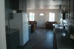 10622 Anzac, Los Angeles, CA 90002 - Photo 3