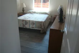10622 Anzac, Los Angeles, CA 90002 - Photo 9