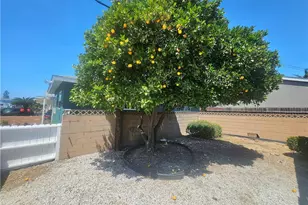 21259 Lynton, Carson, CA 90745 - Photo 9