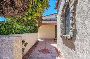 1617 W 80th St, Los Angeles, CA 90047 - Photo 3