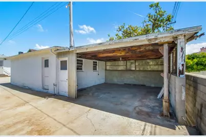 320 W 64th Street, Inglewood, CA 90302 - Photo 23