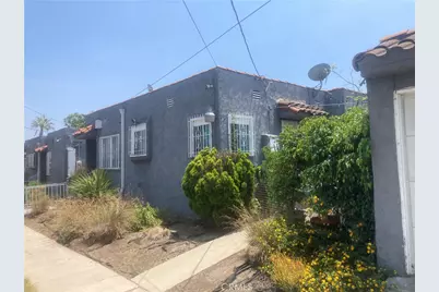 302 W 107th Street, Los Angeles, CA 90003 - Photo 1