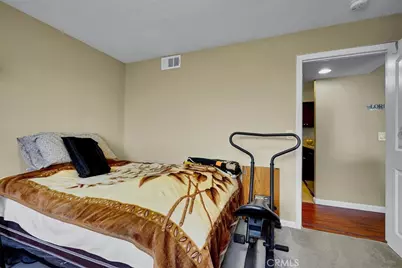15000 Downey Avenue #243, Paramount, CA 90723 - Photo 17