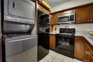 15000 Downey Ave, Paramount, CA 90723 - Photo 11