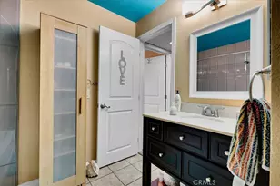 15000 Downey Ave, Paramount, CA 90723 - Photo 25