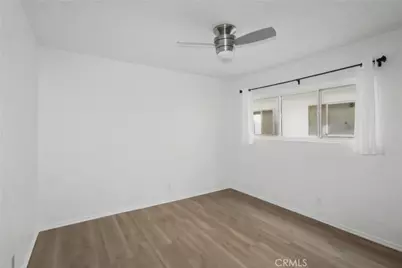 1010 E 32nd, Signal Hill, CA 90755 - Photo 17