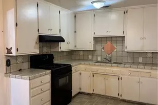 3605 Laverne Ave, Bakersfield, CA 93309 - Photo 21