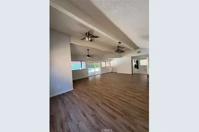 7813 Nairn Court, Bakersfield, CA 93309 - Photo 7