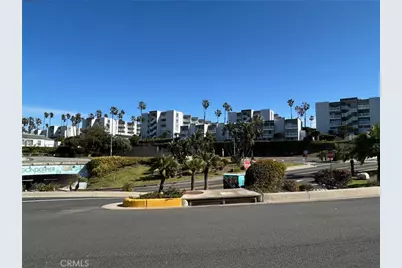 650 The Village #106, Redondo Beach, CA 90277 - Photo 33