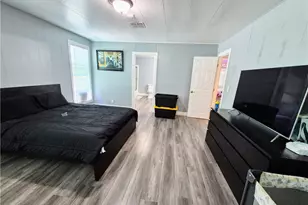 2601 E Victoria St, Rancho Dominguez, CA 90220 - Photo 13