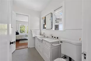 126 N Rossmore, Los Angeles, CA 90004 - Photo 37