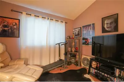 15735 Nordhoff #26, Los Angeles, CA 91343 - Photo 35