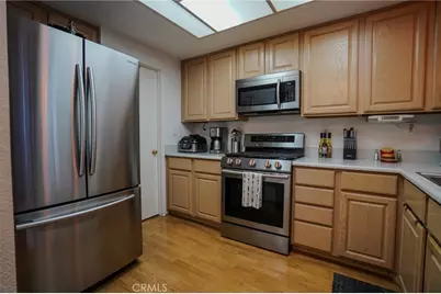 15735 Nordhoff #26, Los Angeles, CA 91343 - Photo 3